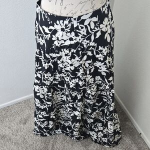 Express Black and White Midi A-Line Skirt